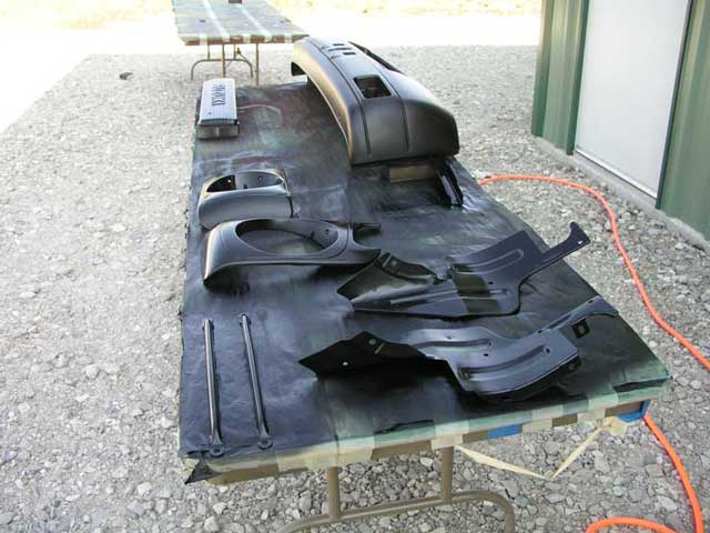 Miscellanous parts to be sprayed