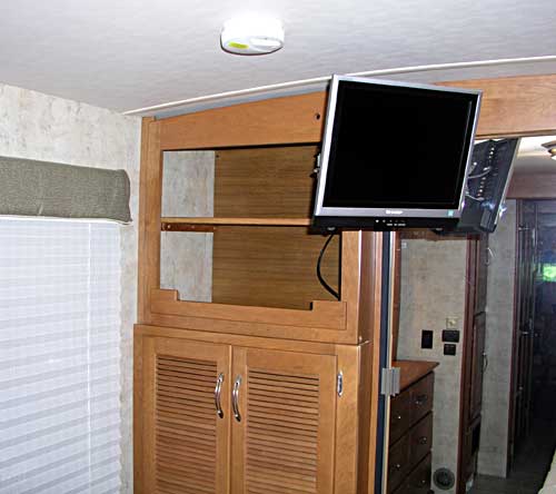 Different angle of the TV installation