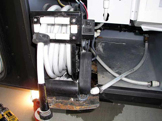 Removing the reel assembly